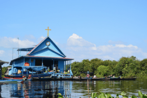 Slow boat to Battambang.