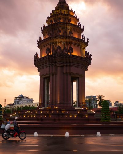 cambodia mark-JkI4_sMnlOg-unsplash