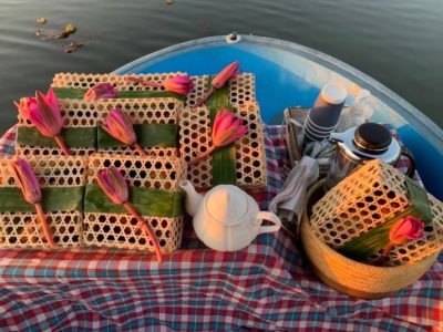 udon boat breakfast